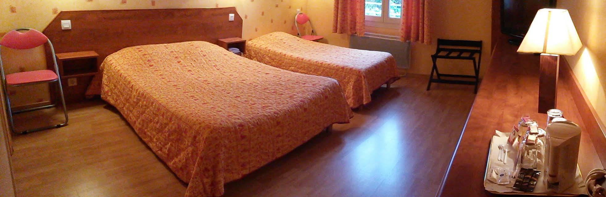 Logis Le Relais De Vacherauville Ngoại thất bức ảnh