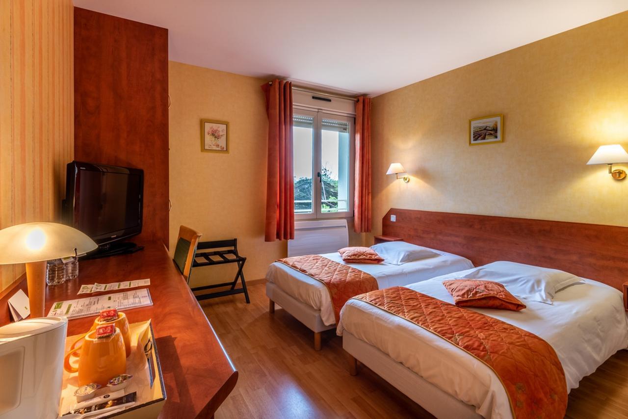 Logis Le Relais De Vacherauville Ngoại thất bức ảnh